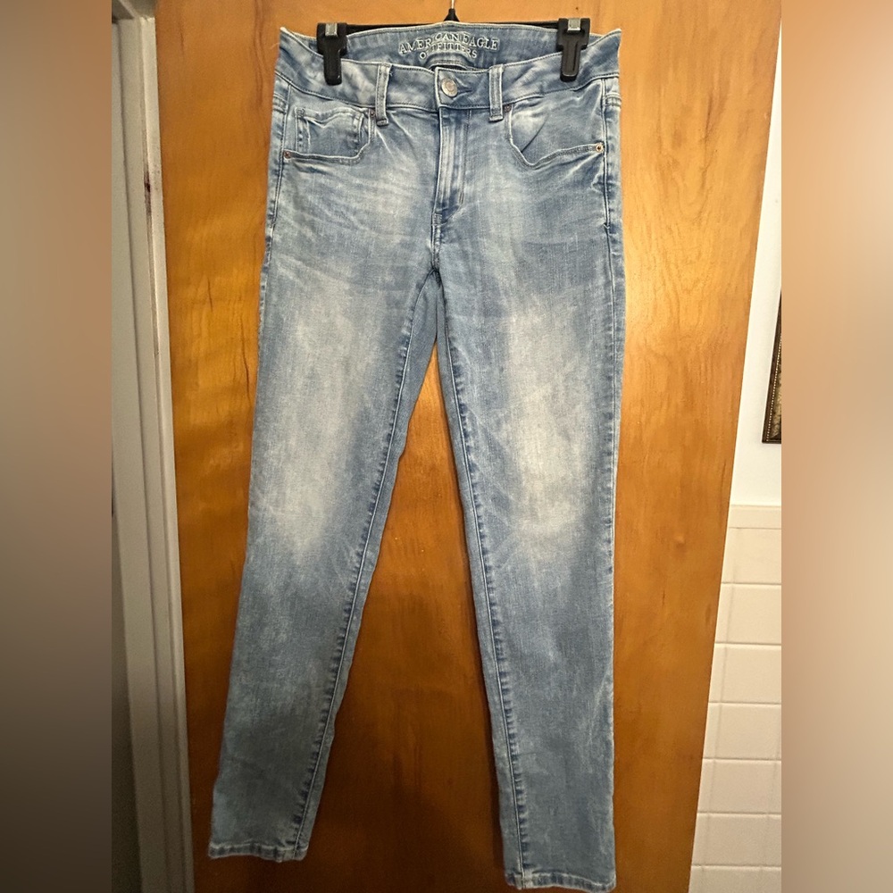American Eagle Outfitters Women's Faded Blue Skinny Jeans